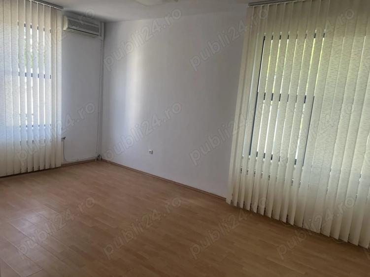 Spațiu comercial, de 317 mp, în Ultracentral