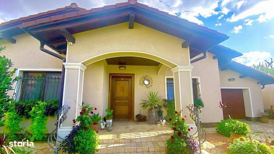 Casă cu 4 camere cu Teren 481 Mp în Sânmartin