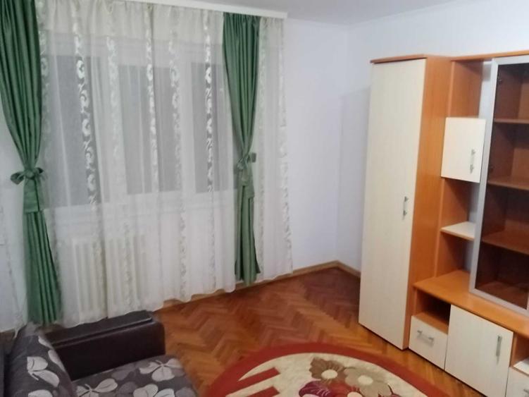 Proprietar Inchiriez apartament 2 camere DECOMANDAT, Ploiesti Vest 1.250 Lei Proprietar de la 1 Octombrie) - 2
