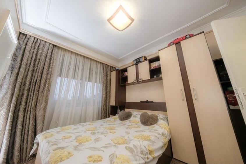 Apartament cu 3 camere circular, mobilat în Km 4-5