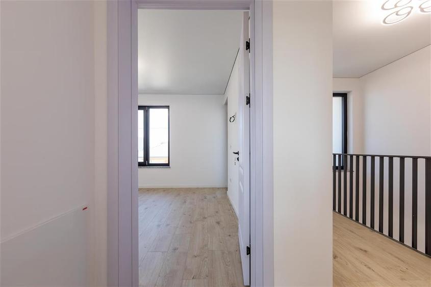 Casă individuală cu 3 camere cu Teren 385 Mp în Central