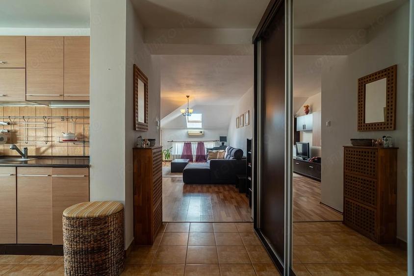Apartament cu 2 camere semidecomandat în Micălaca