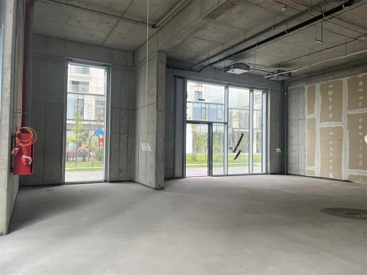 Spațiu comercial, de 122.59999847412 mp, în Cotroceni