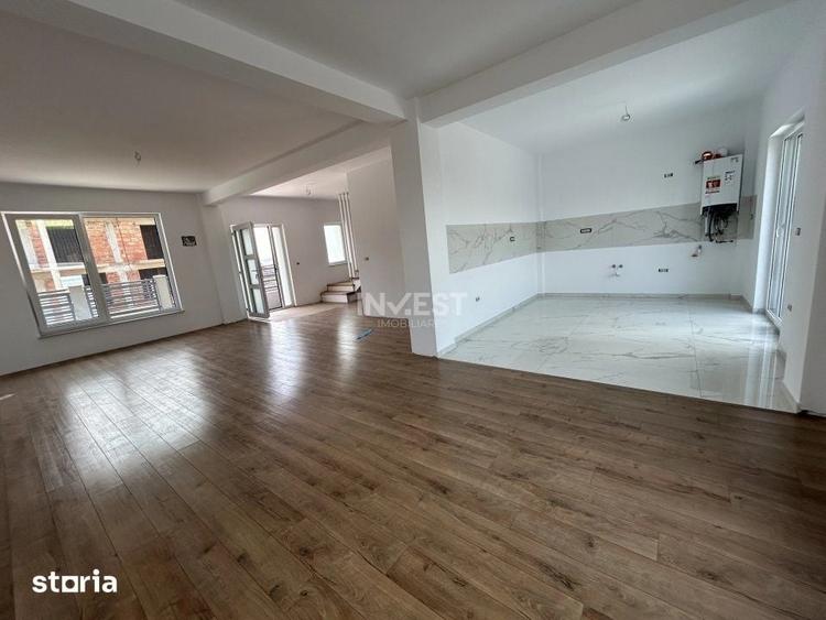 Casă cu 4 camere cu Teren 800 Mp în Valea Lupului