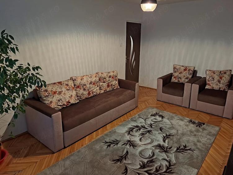 Apartament cu 2 camere decomandat în Ampoi 3