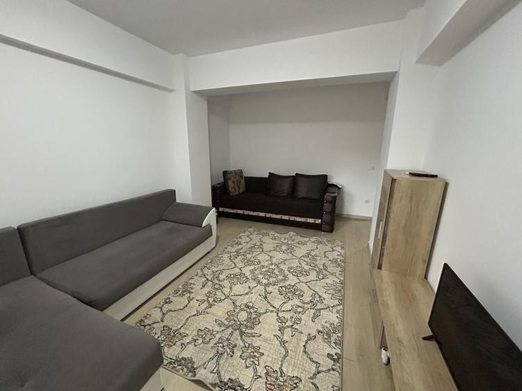 Apartament cu 2 camere decomandat în Bucureștii Noi