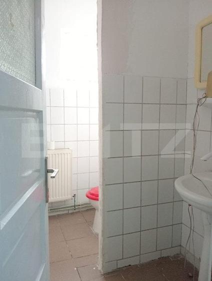Spațiu comercial, de 1,000 mp, în Exterior Nord