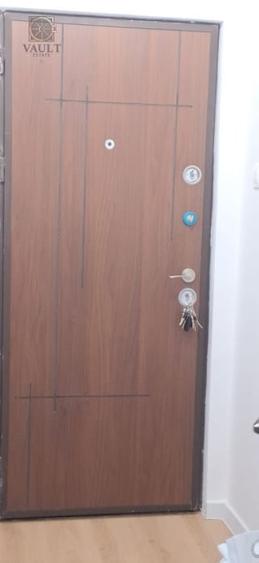 Apartament cu 2 camere decomandat în P-ța Victoriei