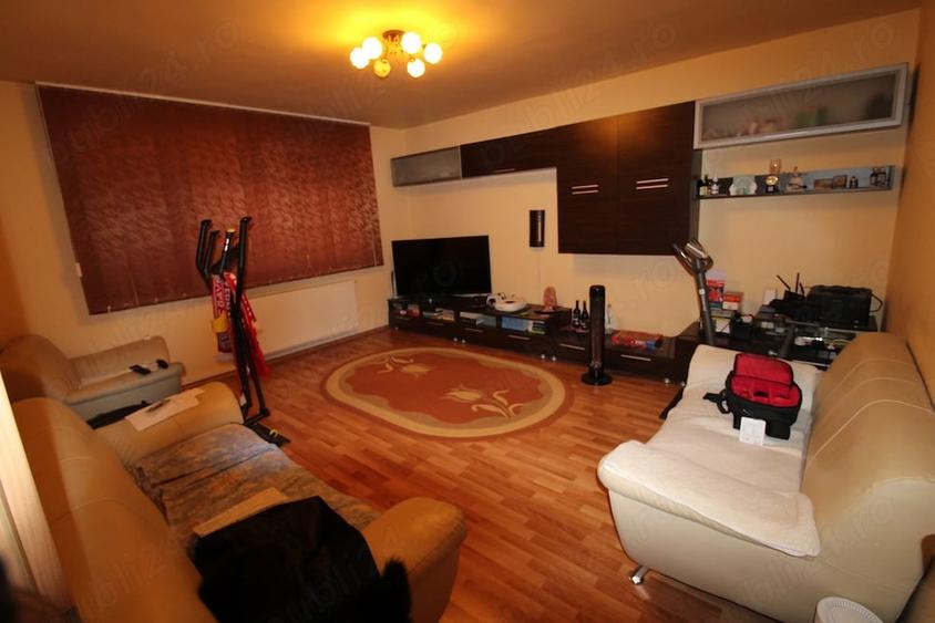 Casă cu 3 camere cu Teren 174 Mp în Giroc