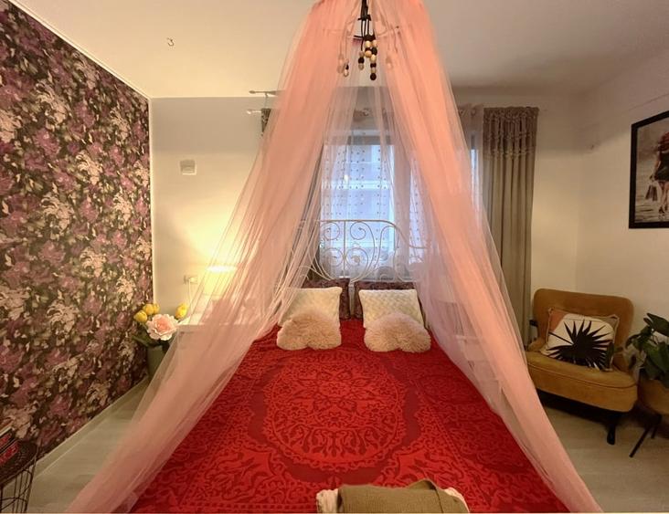 Apartament cu 3 camere decomandat, mobilat în Tomis Plus