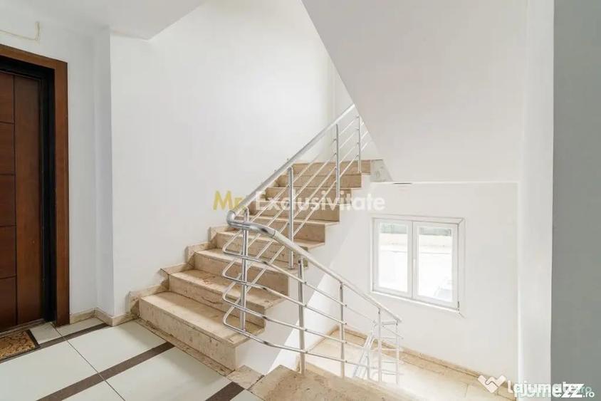 Apartament cu 3 camere semidecomandat în Ștefăneștii de Jos