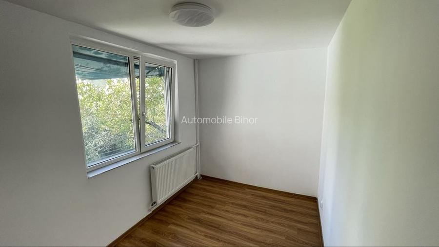 Garsoniera str IZA Rogerius