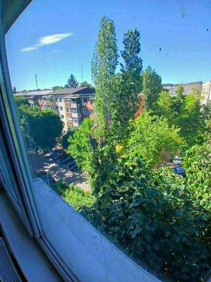 Apartament cu 3 camere decomandat în Faleză