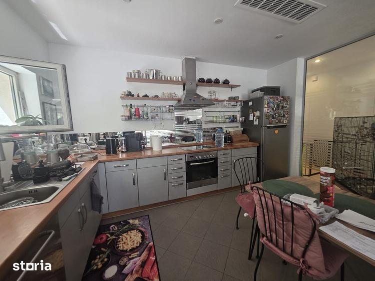 Apartament cu 3 camere în Șoseaua Nordului