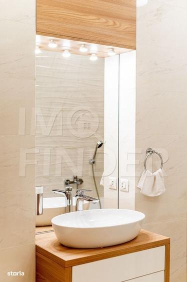Apartament cu 4 camere în Plopilor