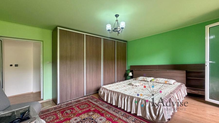 Casă individuală cu 4 camere cu Canalizare în Bartolomeu