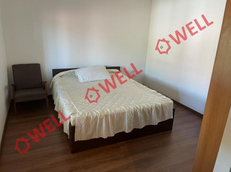 Casă cu 2 camere cu Teren 245 Mp în Est
