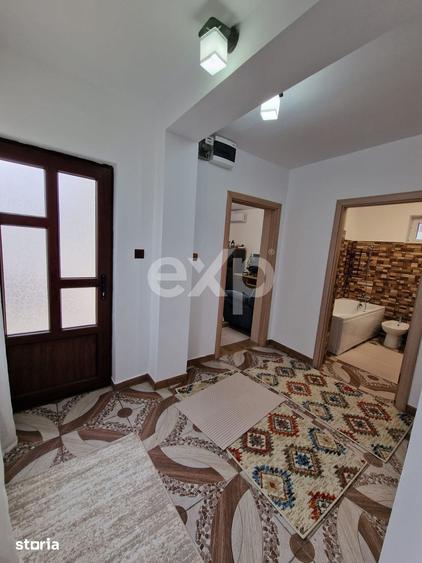 Casă cu 4 camere cu Teren 700 Mp în Comișani