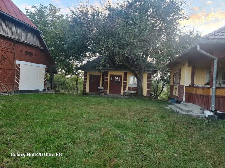 Casă cu 3 camere cu Teren 7000 Mp în Asuaju de Sus
