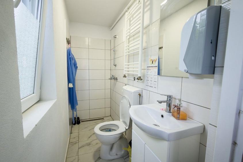 Casă cu 2 camere în Central