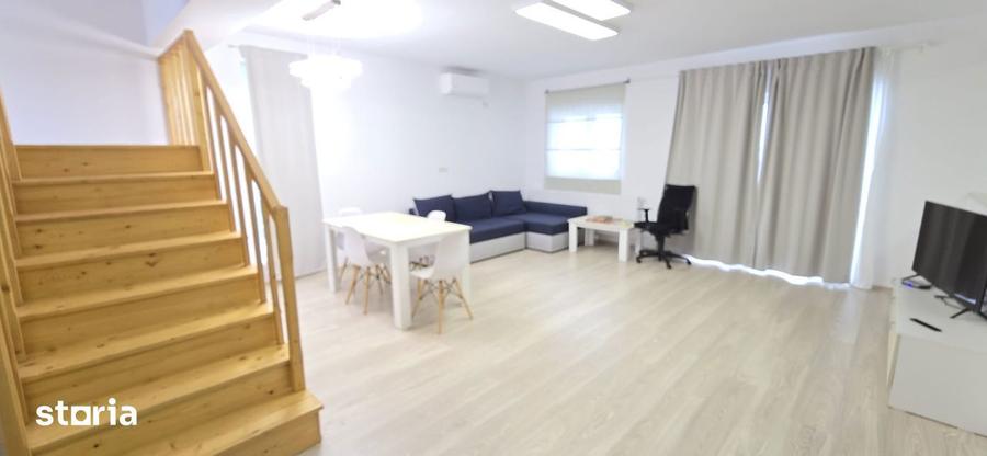 Casă cu 5 camere cu Teren 330 Mp în Ferme