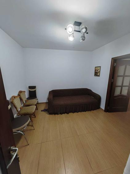 Casă cu 4 camere în Coiciu