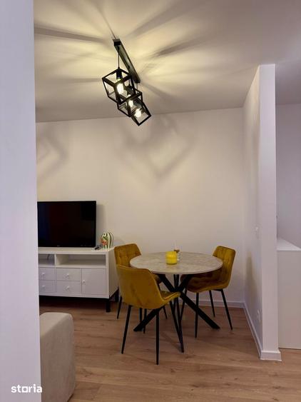 Apartament cu 2 camere decomandat în Theodor Pallady