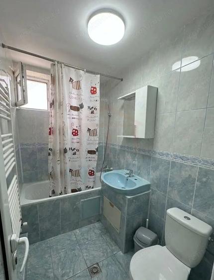 Apartament cu 2 camere decomandat, mobilat în Est