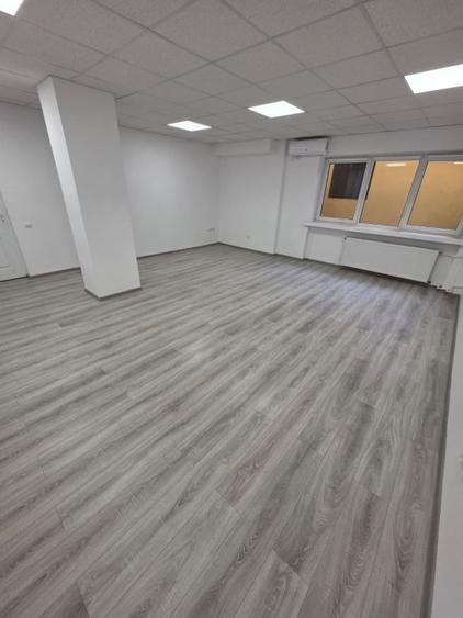 Inchiriez Spatiu de birouri 35 mp (parter) - Piata Romana - 2