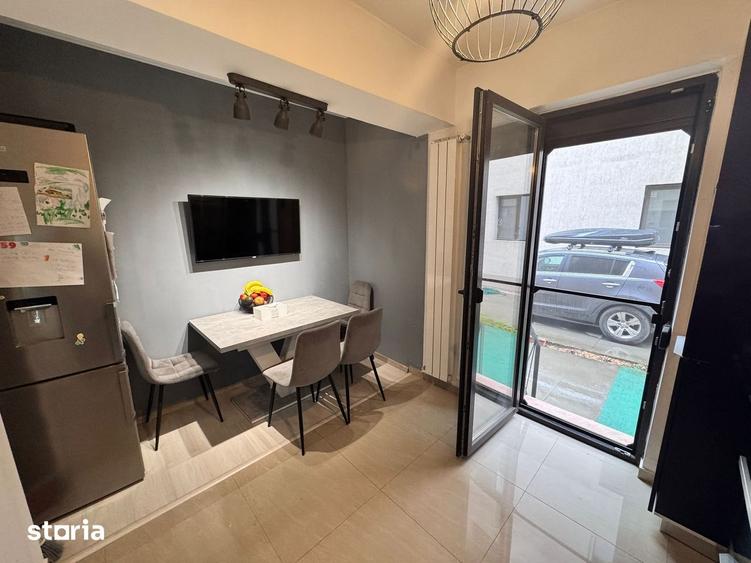 Apartament cu 4 camere decomandat, mobilat în Fundeni
