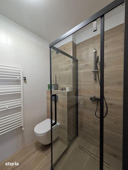 Apartament cu 4 camere, mobilat în Florești