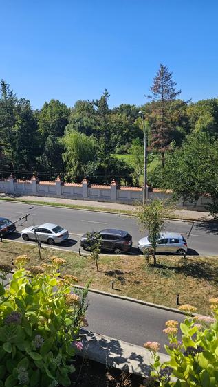 Apartament cu 2 camere nedecomandat în Cotroceni