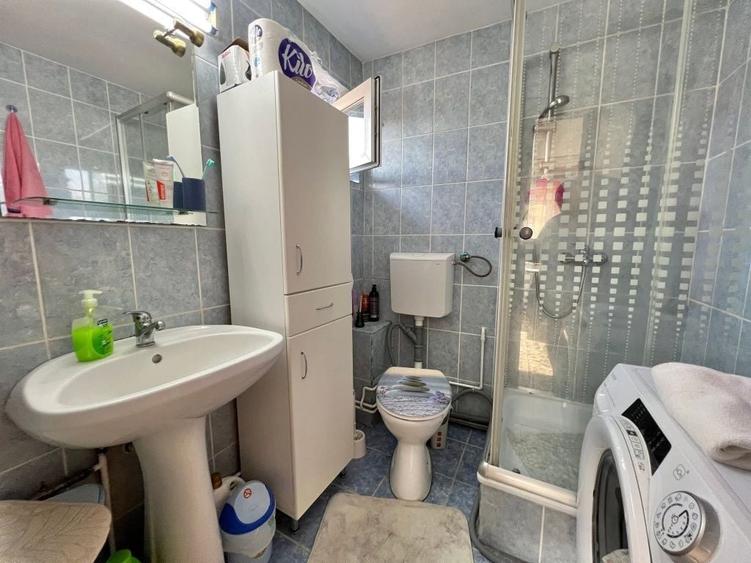 Casă cu 3 camere în Exterior Vest