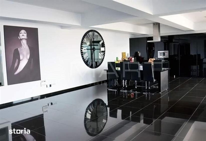 Apartament cu 3 camere în Mihai Viteazul