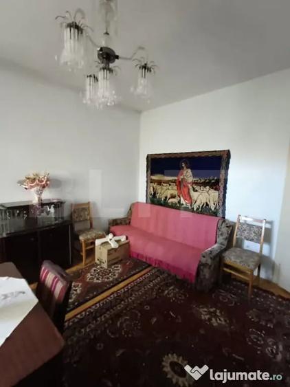 Casă cu 3 camere cu Teren 11508 Mp în Copăceni