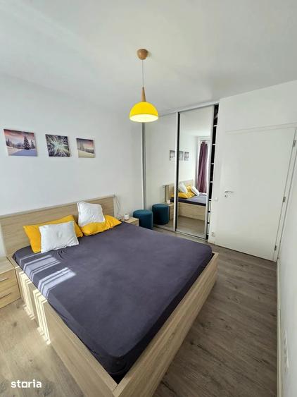 Apartament cu 3 camere semidecomandat, mobilat în Florești