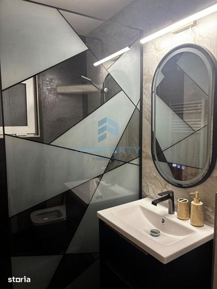 Apartament cu 2 camere decomandat în Centrul Civic