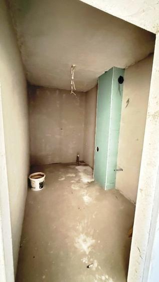 Apartament cu 3 camere nedecomandat în Central