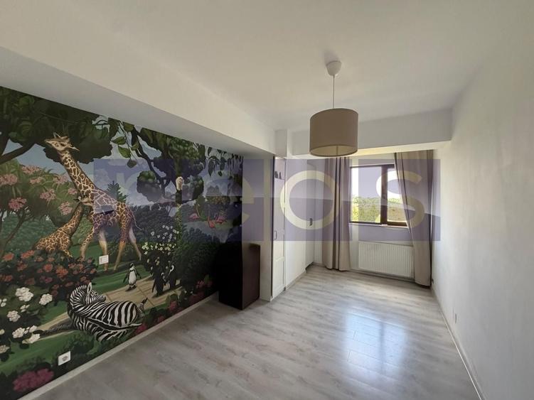 Apartament cu 3 camere decomandat, mobilat în Central