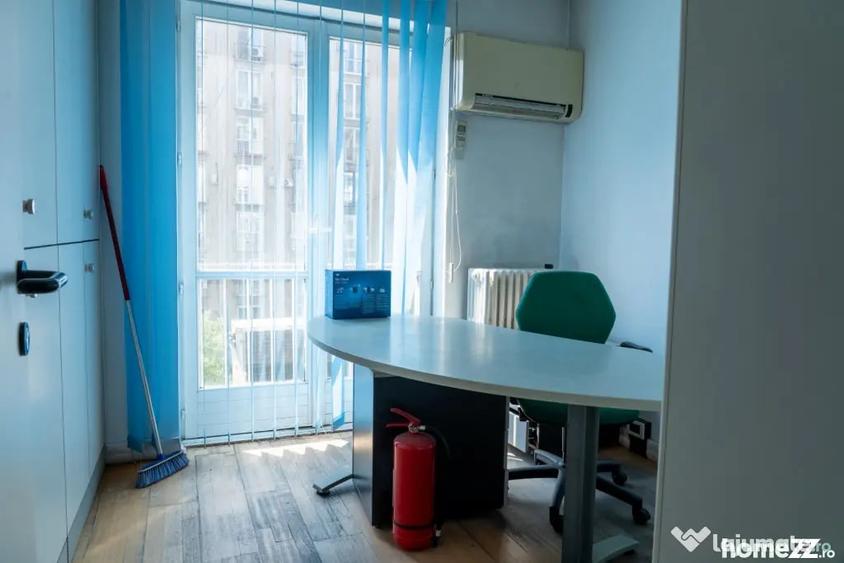 Apartament cu 4 camere semidecomandat în Ultracentral