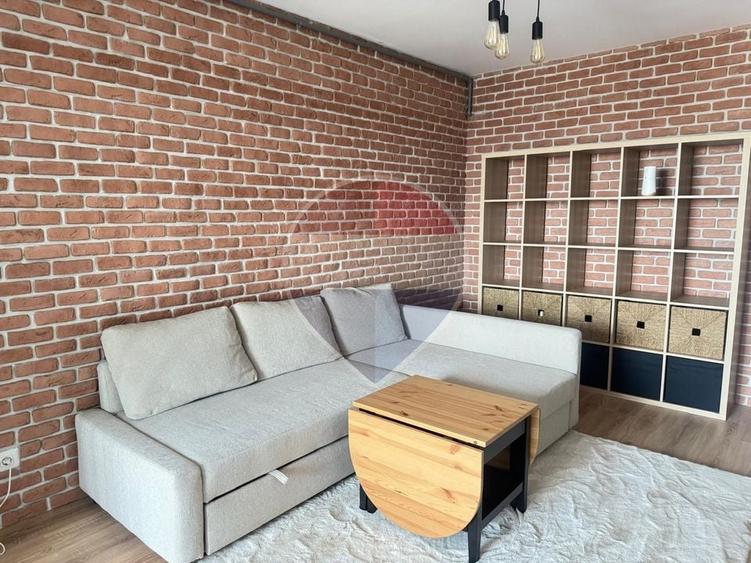 Apartament cu 3 camere semidecomandat, mobilat în Theodor Pallady