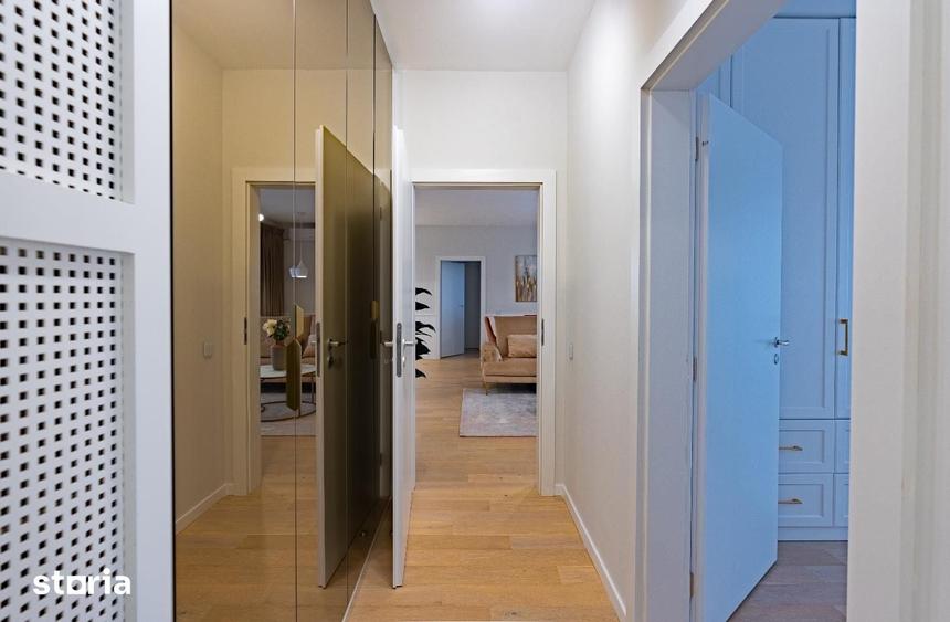 Apartament cu 3 camere în Văcăresti
