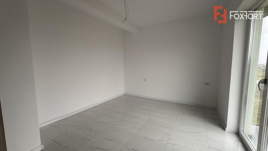 Duplex cu 4 camere cu Canalizare în Giroc