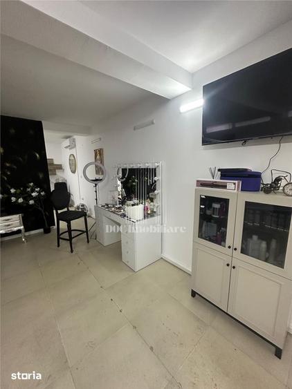 Spațiu comercial, de 210 mp, în Cernica