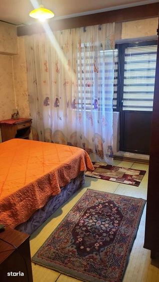 Apartament cu 4 camere decomandat în Ultracentral