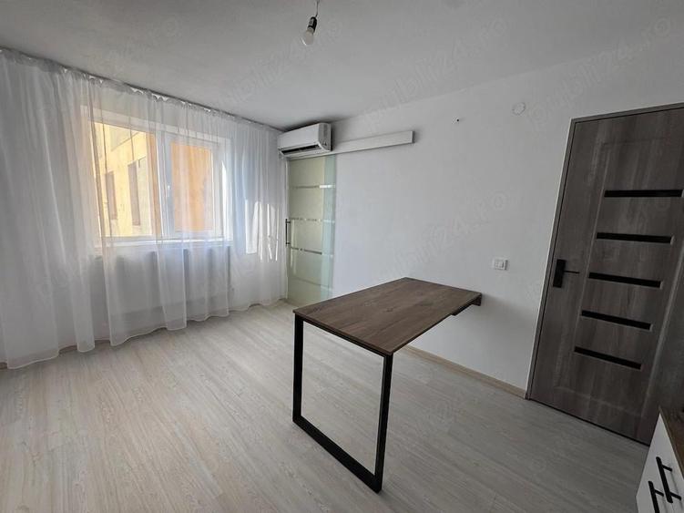 Proprietar vand apartament cu 2 camere, etaj 2 - 6