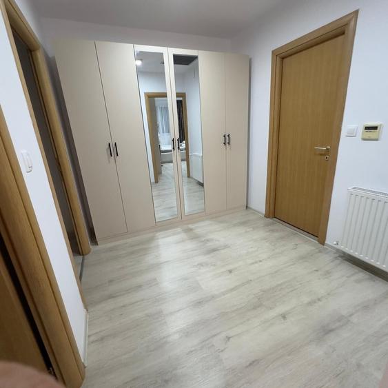 Casă cu Teren 270 Mp în Tunari