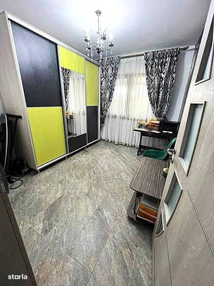 Casă cu 4 camere în Bucium