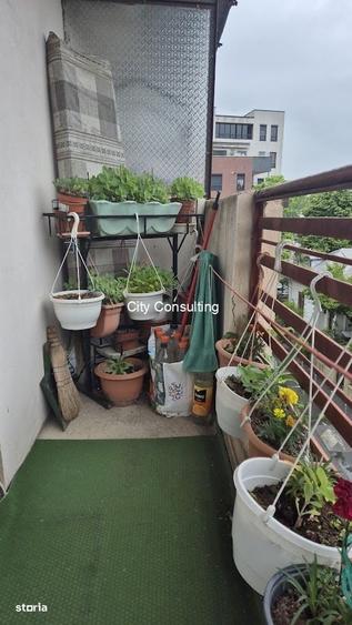 Apartament cu 2 camere semidecomandat în Tineretului