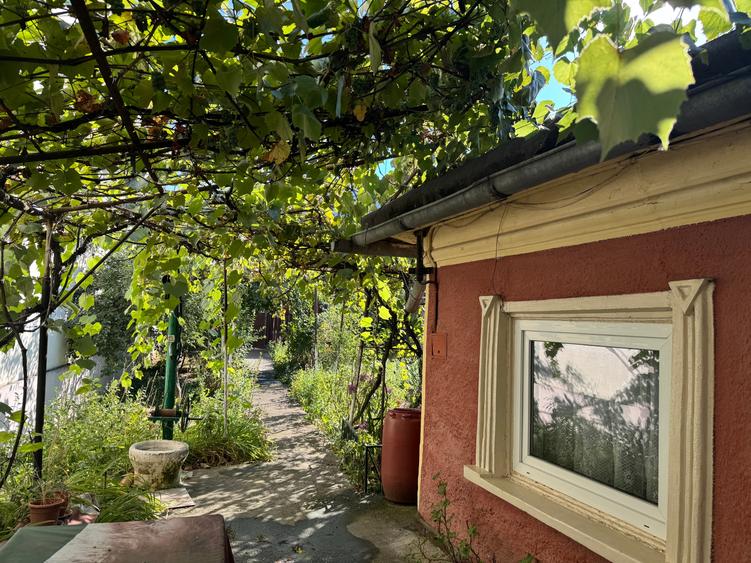 Casă cu 5 camere cu Canalizare în Uverturii